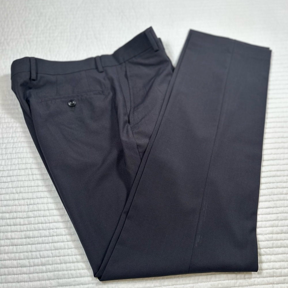 Michael Kors Gray Dress Pants. Size 34/32. Professional. Wear to Work. Career.